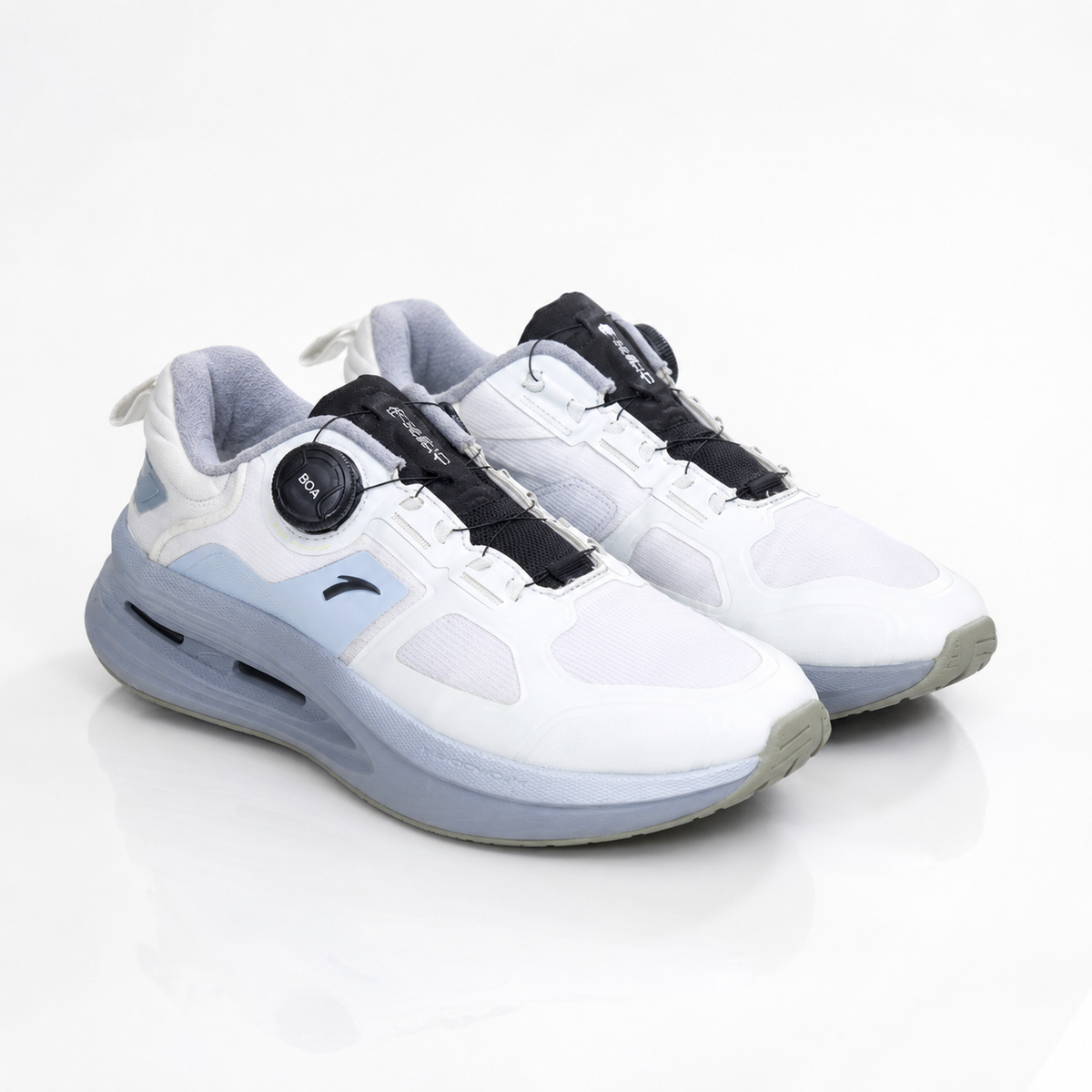 DialFit™ Cloud White Performance Sneakers